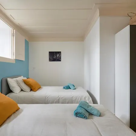 Apartamento Charming Duplex With Terrace In *